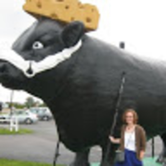 Meet your Posher, Meg - Picture 1 of 1